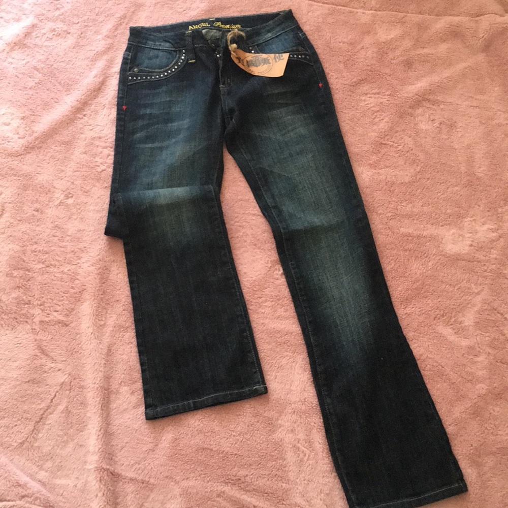 New Jeans with Tag